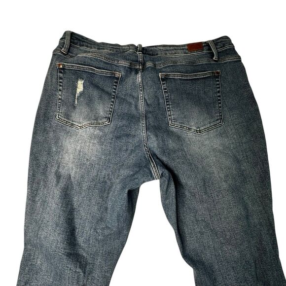Judy Blue Womens Plus Size 24W Relaxed Fit Distressed Denim Jeans - Picture 5 of 7